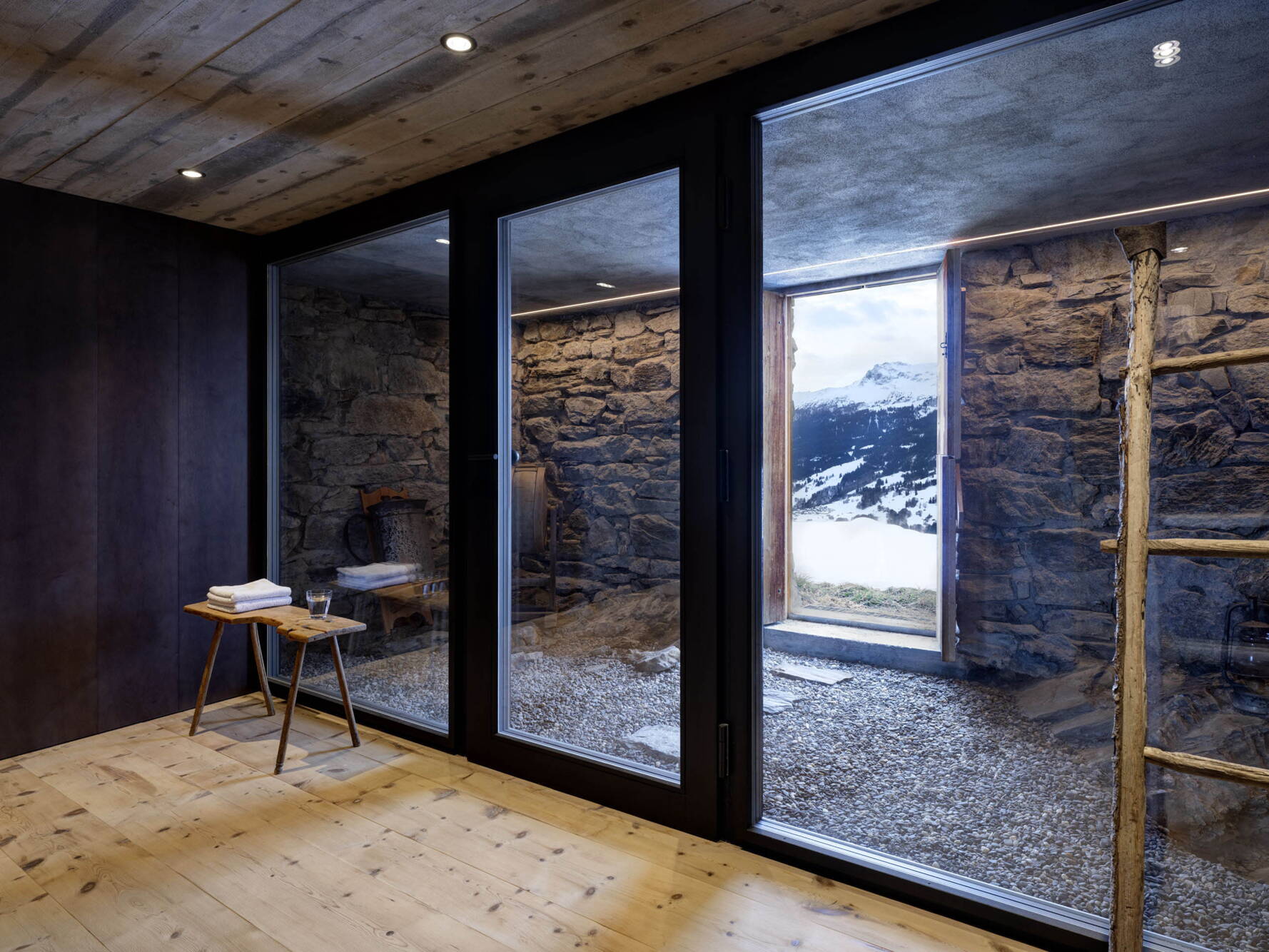 Cavigelli_Graubünden_Ferienhaus_13.jpg