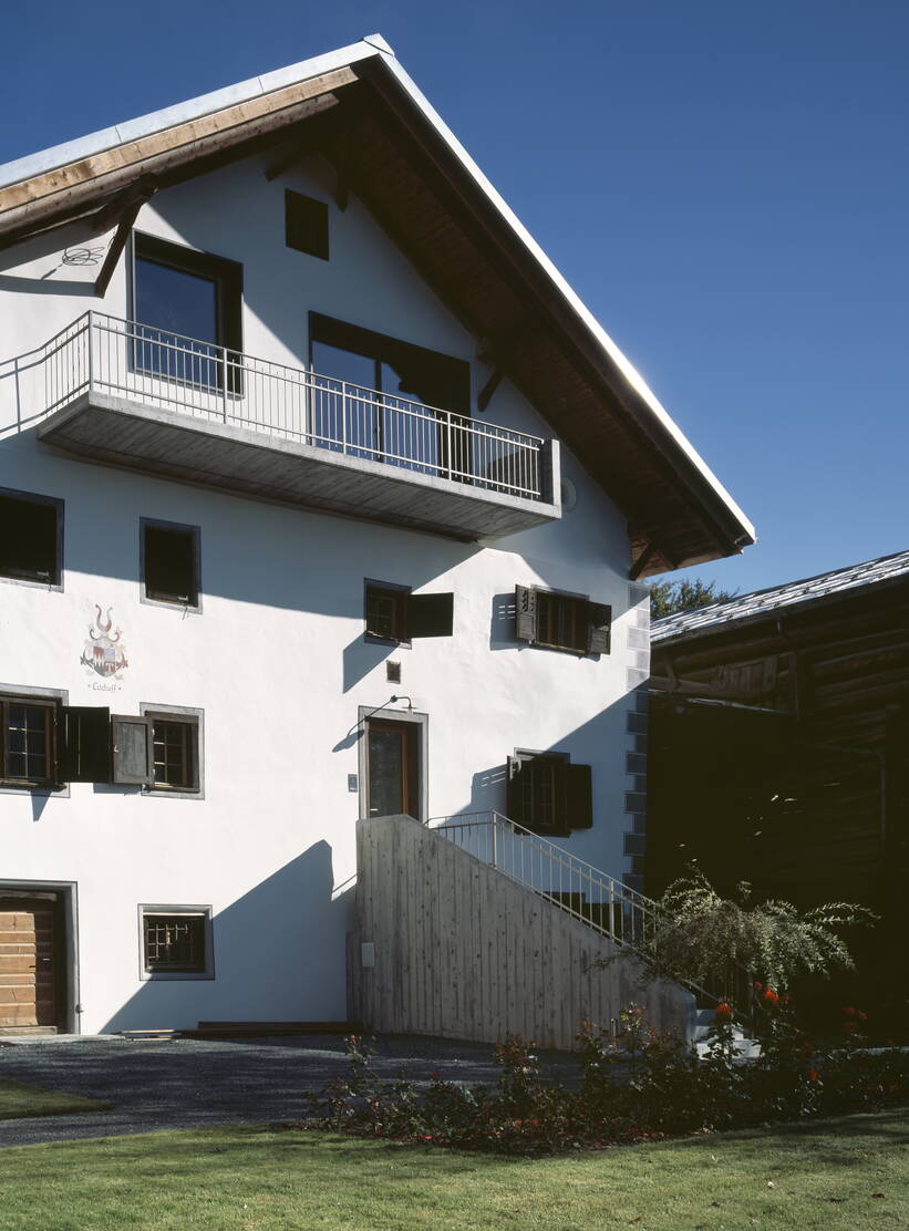 cavigelli_architektur_casa caduff_schluein_01.jpg